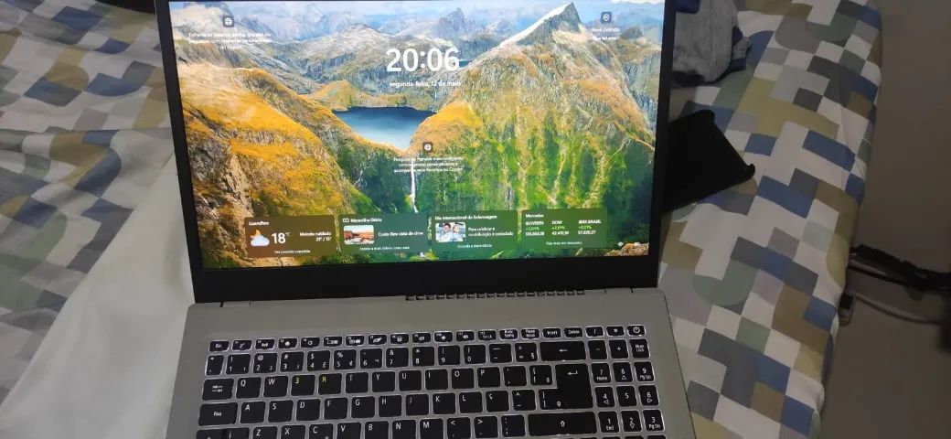 Notebook Acer Aspire Vero  AV15-51Novo