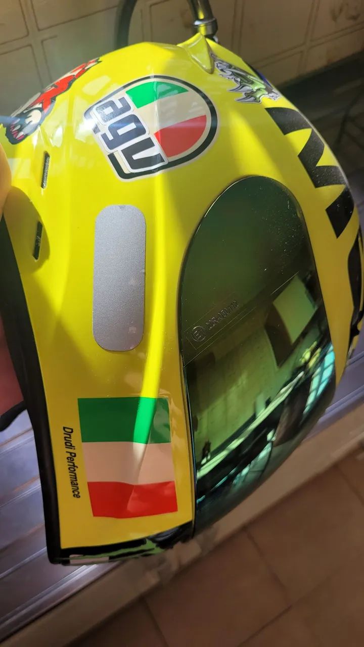 CAPACETES AGV