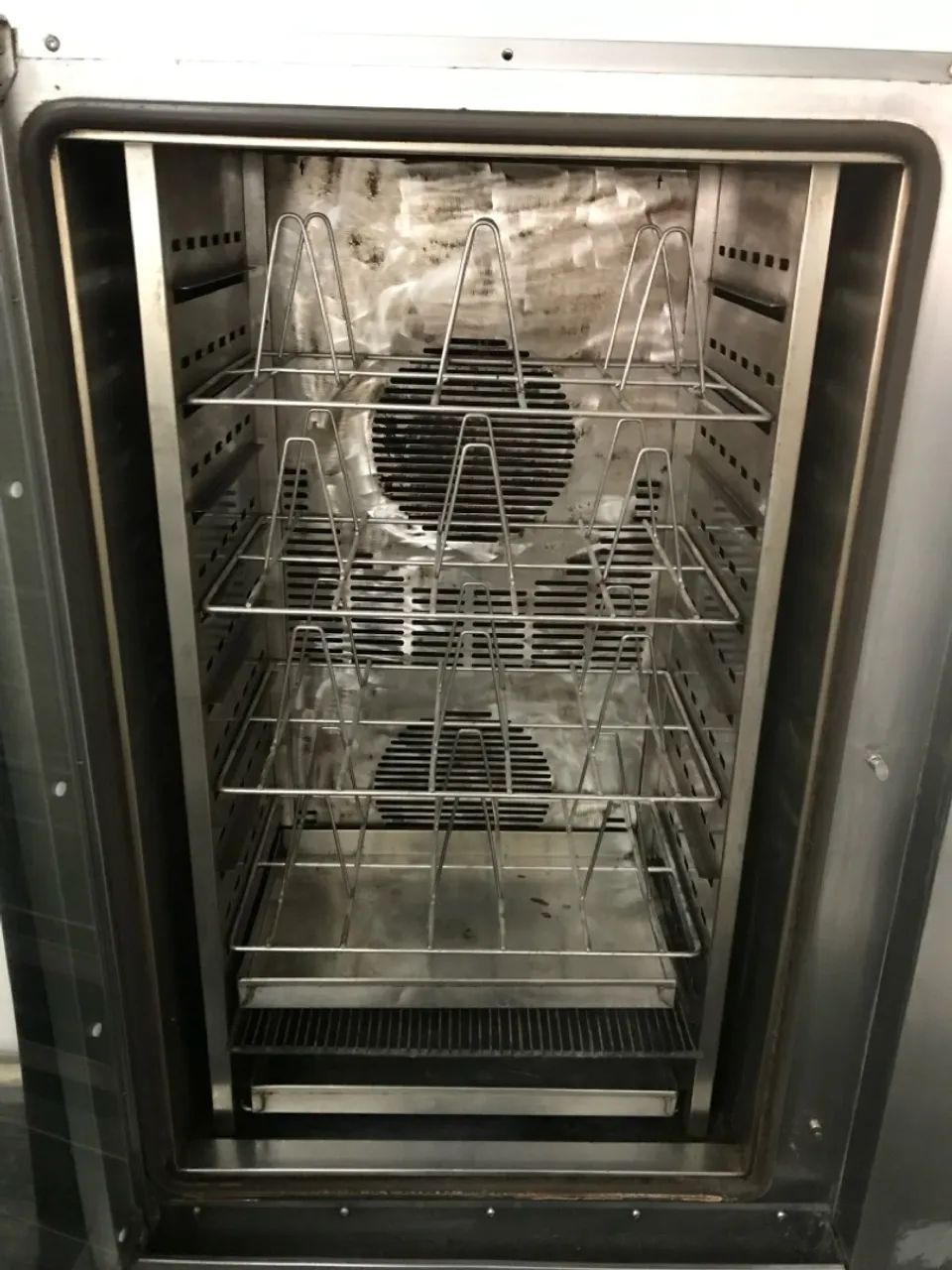 Forno combinado/ Frangueira à vapor