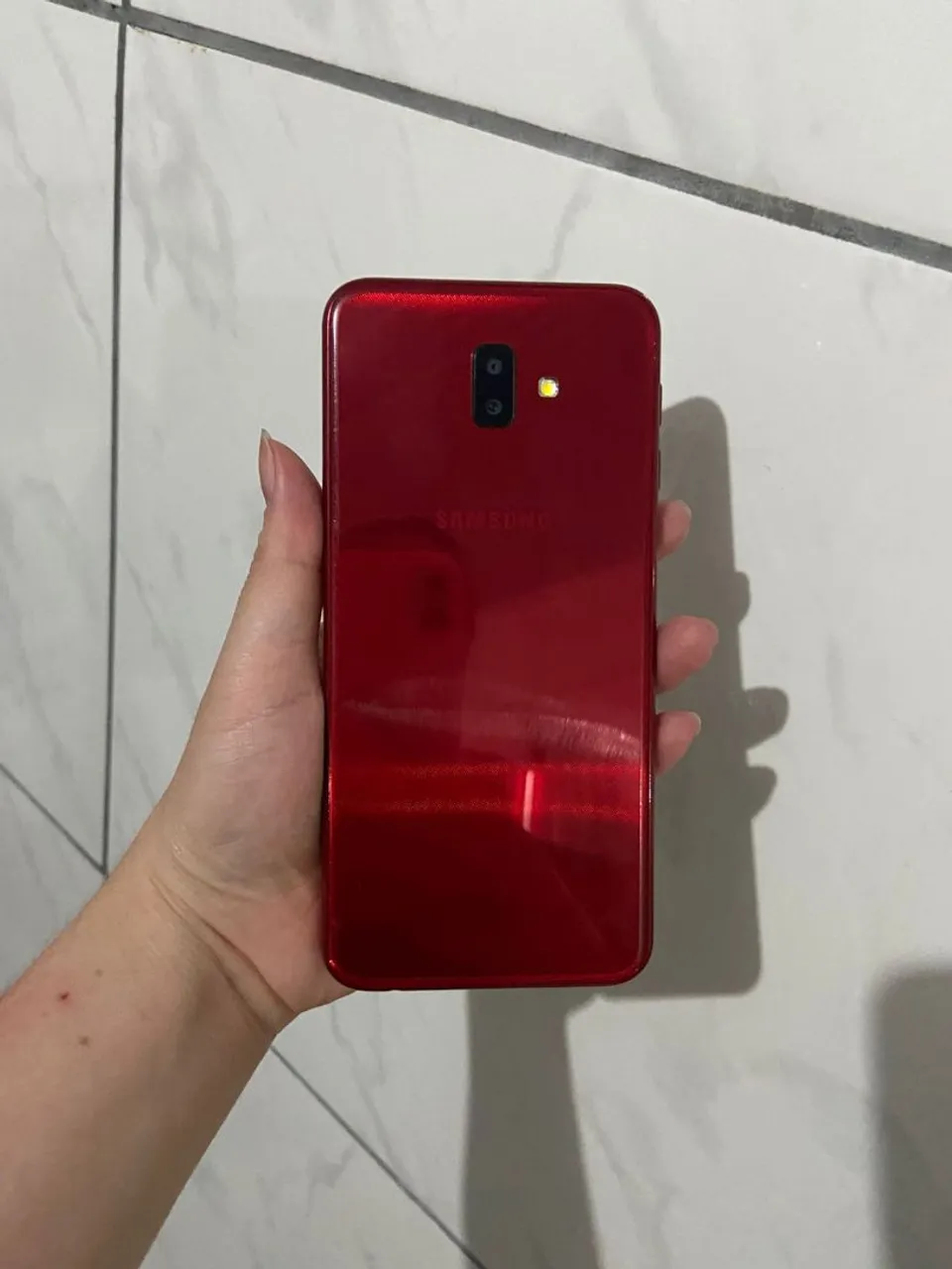 Smartphone Samsung J 7+