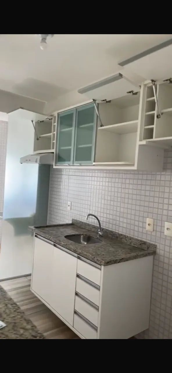 Alugo apartamento 2/4 no condomínio Reserva dos pássaros em  piata Belíssimo    RS 2500,00