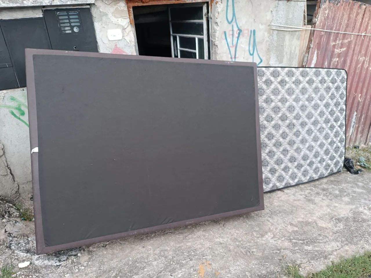 Cama Box e Colchão casal 