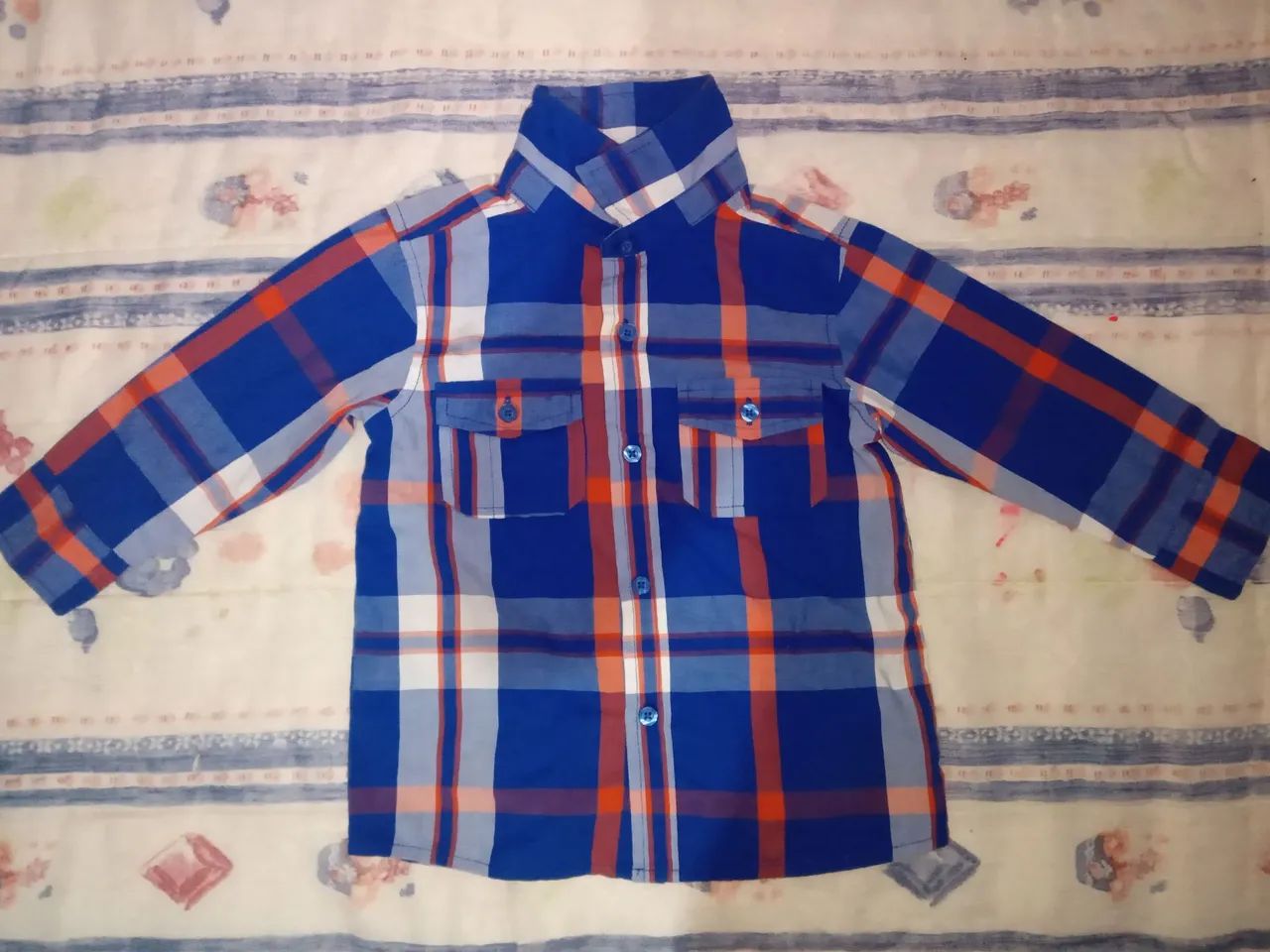 Camisa xadrez infantil azul e laranja