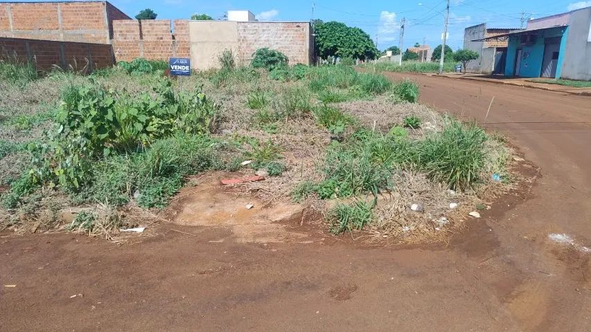 VENDO TERRENO NO BAIRRO ESPLANADA 