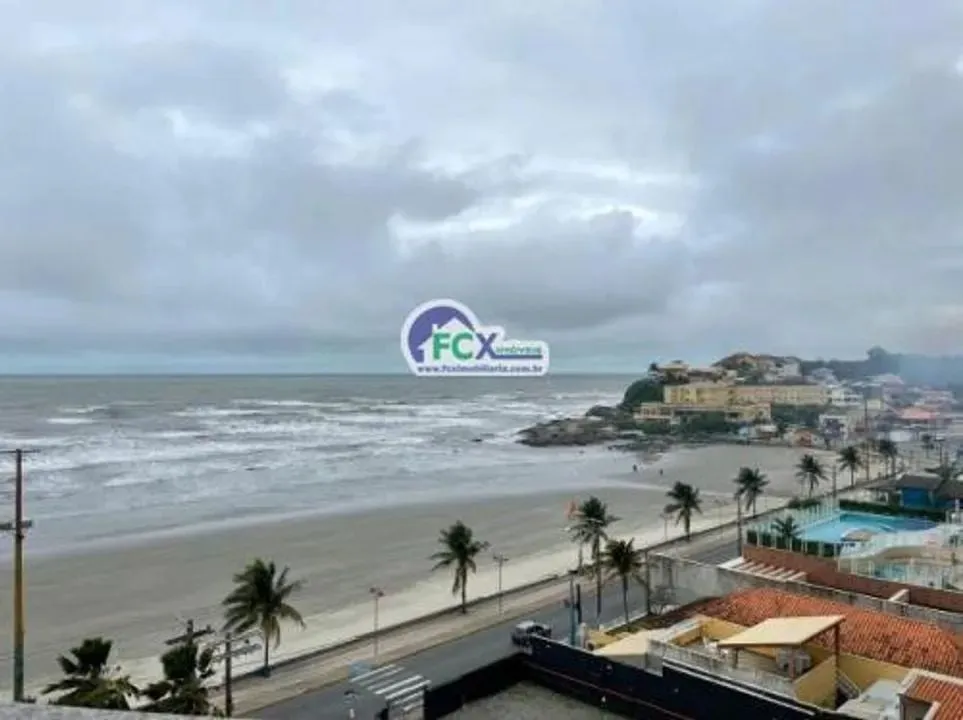 Apartamento com Piscina na Praia Do Sonho em Itanhaém - 8499