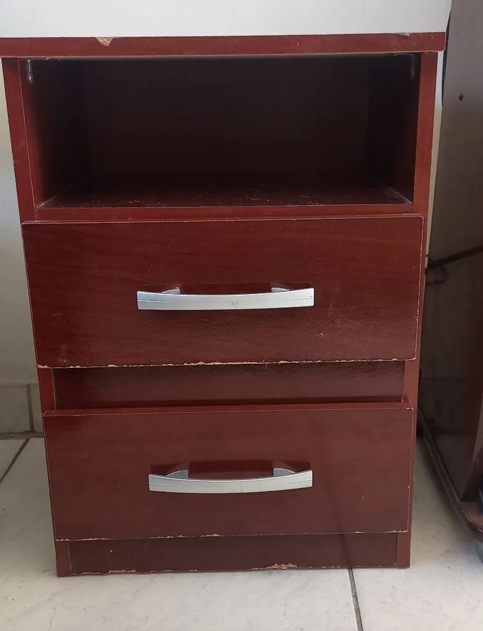 Nightstand / Chest of Drawers with 2 Drawers and Shelf USED64573992107906120
