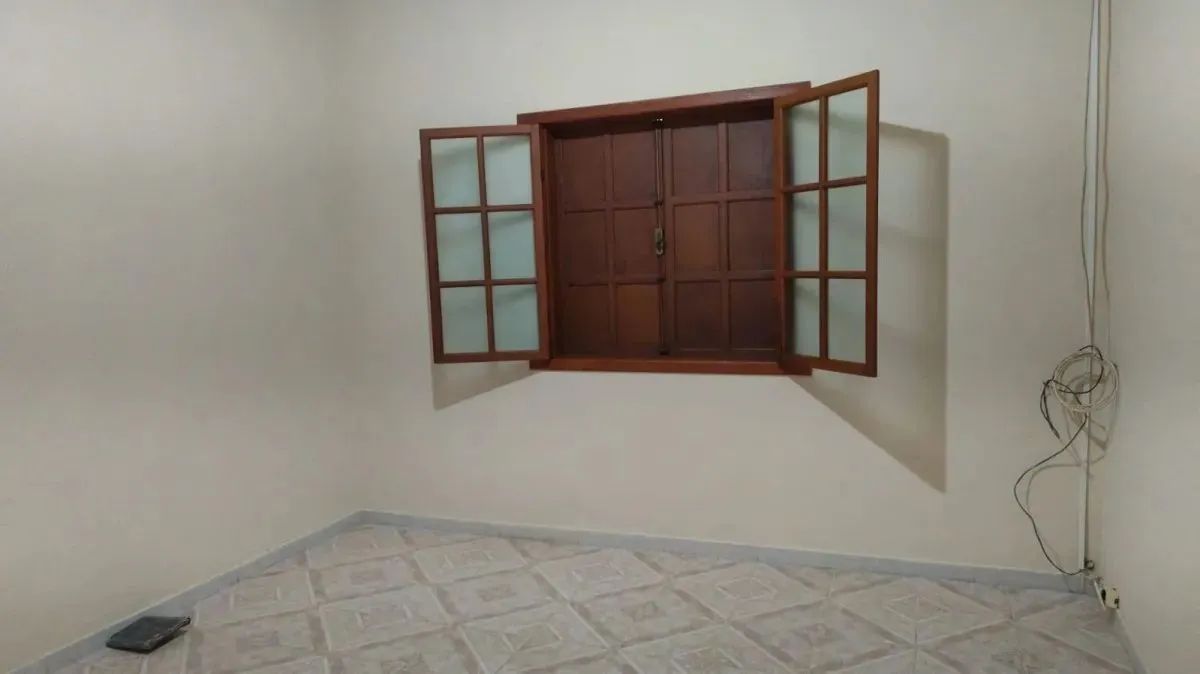 Casa com 3 quartos para alugar em Santa Bárbara - Foto 2
