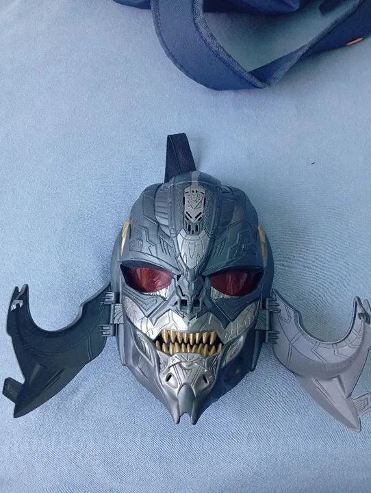 Máscara de Brinquedo Transformers - Megatron - Foto 2
