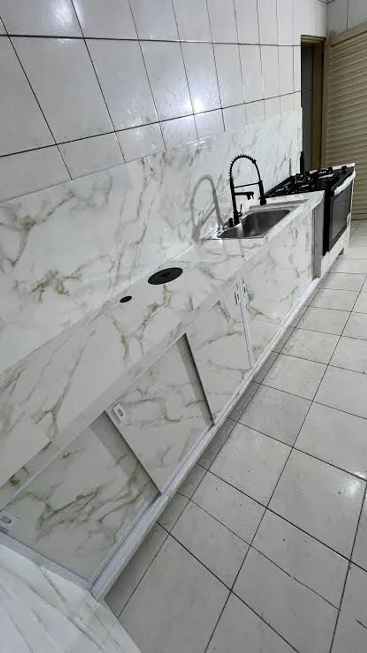 Fechamento de bancadas e pias em vidro temperado e porcelanatos - Foto 3