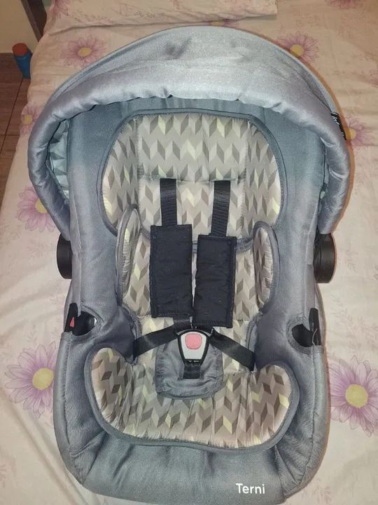 Vendo bebe conforto usado poucas vezes  - Foto 2