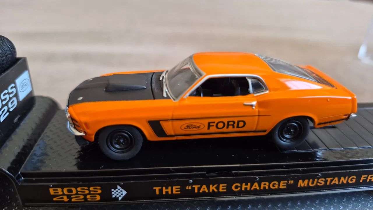 M2 machines - Ford C-500 e 1970 Mustang - Foto 4