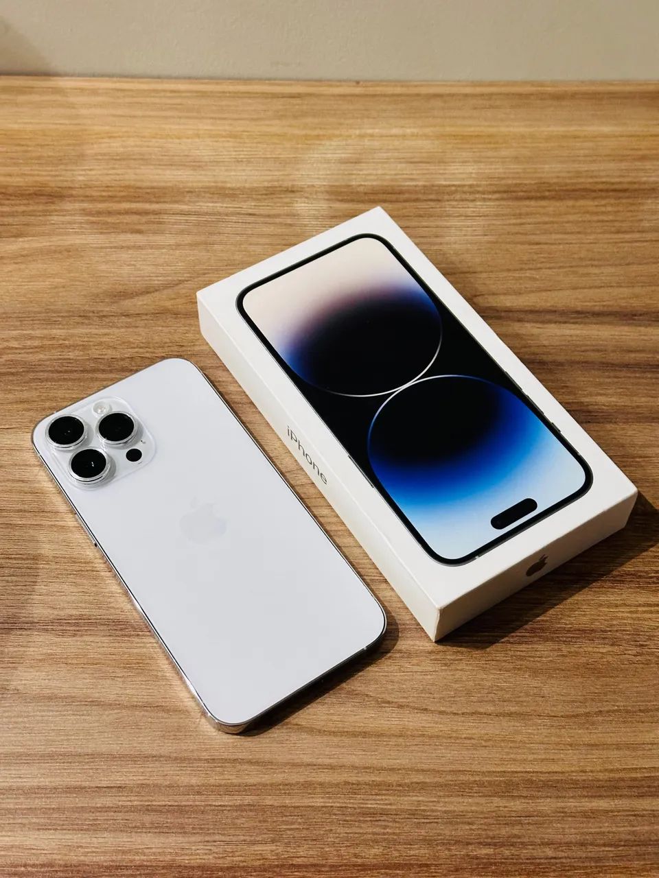 iPhone 14 Pro Max + Caixa Todo Original - Celulares e Smartphones