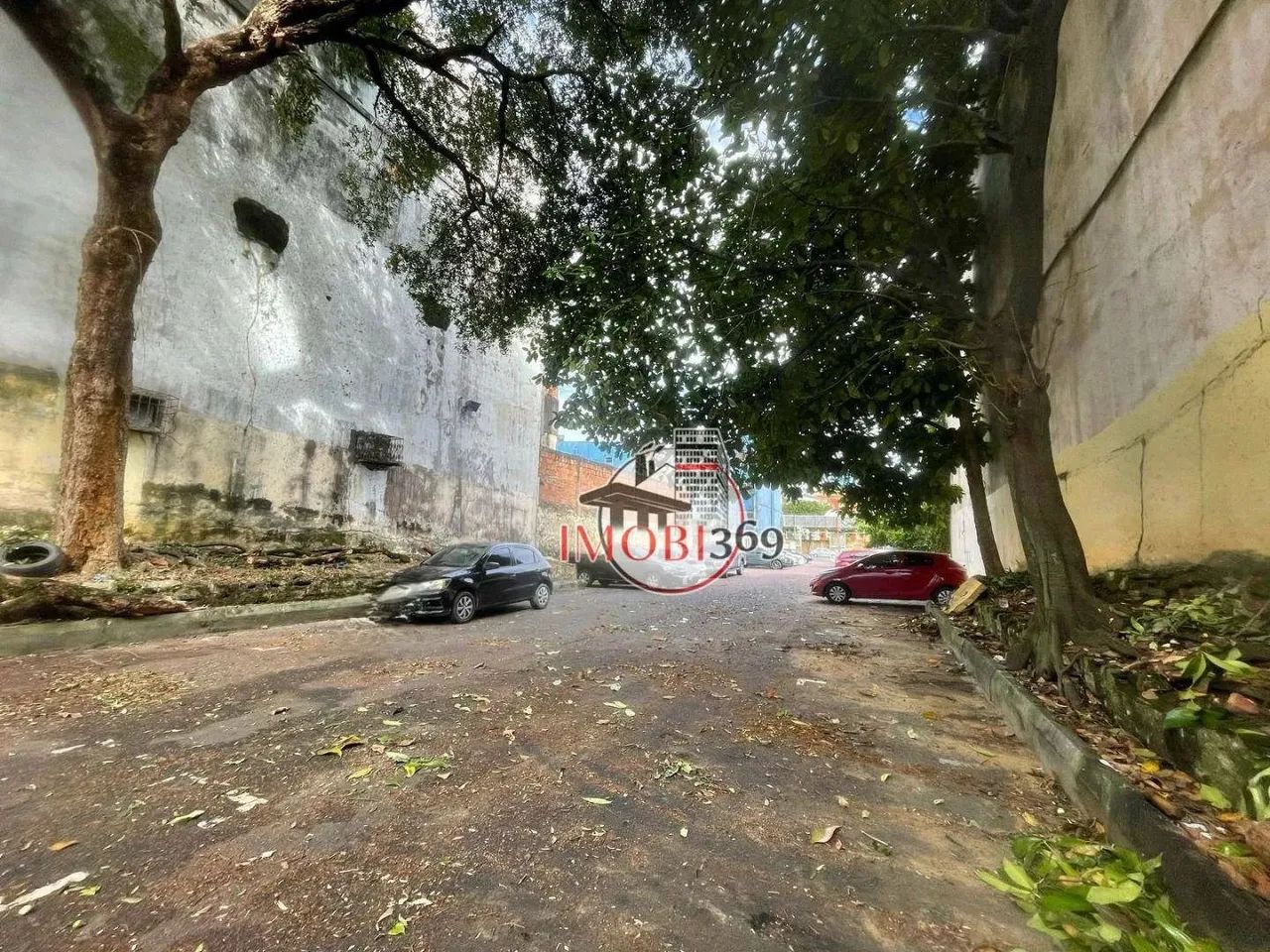 VENDO TERRENO, 844 m² por R$ 3.500.000 - TERRENO NA AV. FLORIANO PEIXOTO - Manaus/AM