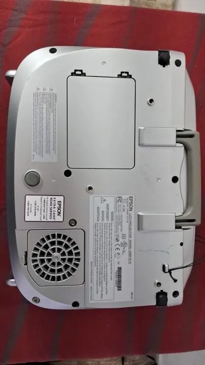 Projetor Epson S1 muito conservado - Foto 5