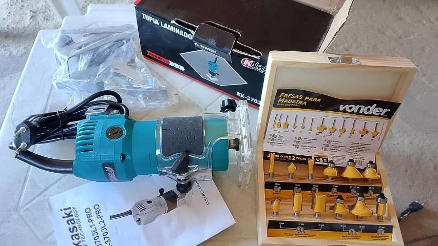 Marcenaria. SERRA CIRCULAR+TUPIA LAMINADORA+JOGO DE FRESAS + LIXADEIRA novo na caixa - Foto 6