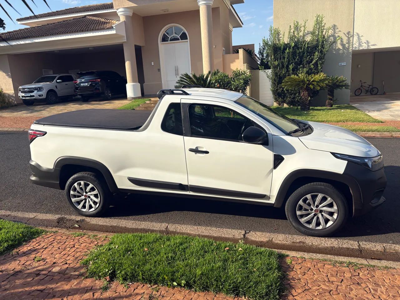 Fiat Strada Endurance 1.4 Flex 8V CS Plus 2022 - Foto 4