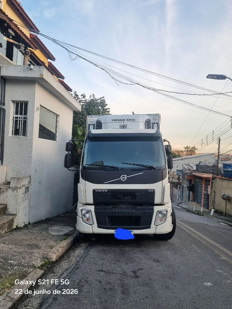 Volvo 330 bitruk automático  - Foto 4