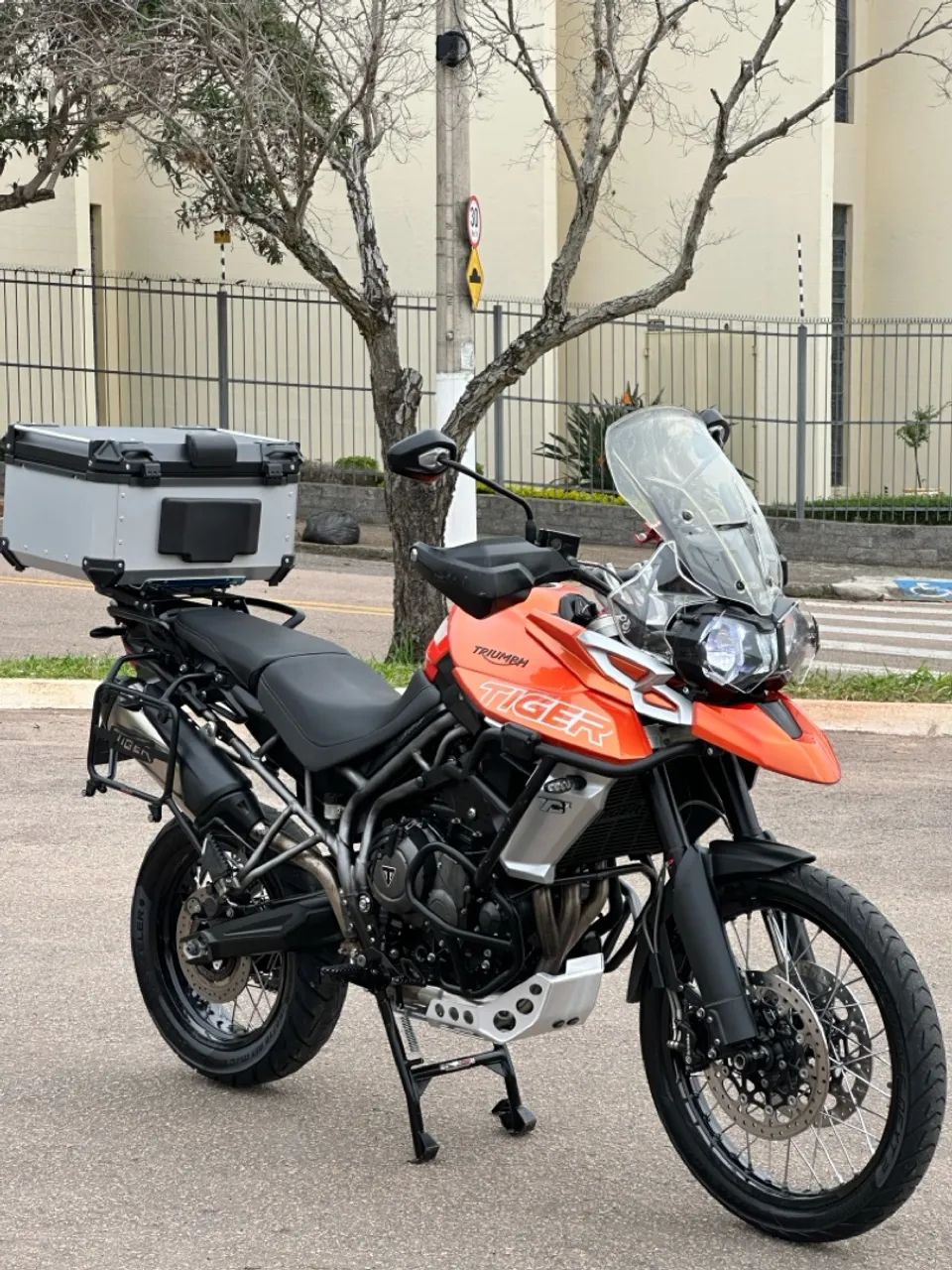 Tiger 800 XCX 2020 - 1541546430 | OLX