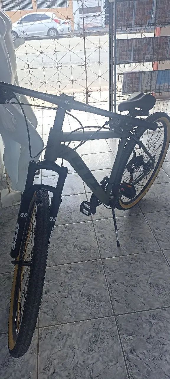 Bicicleta semi nova  - Foto 4