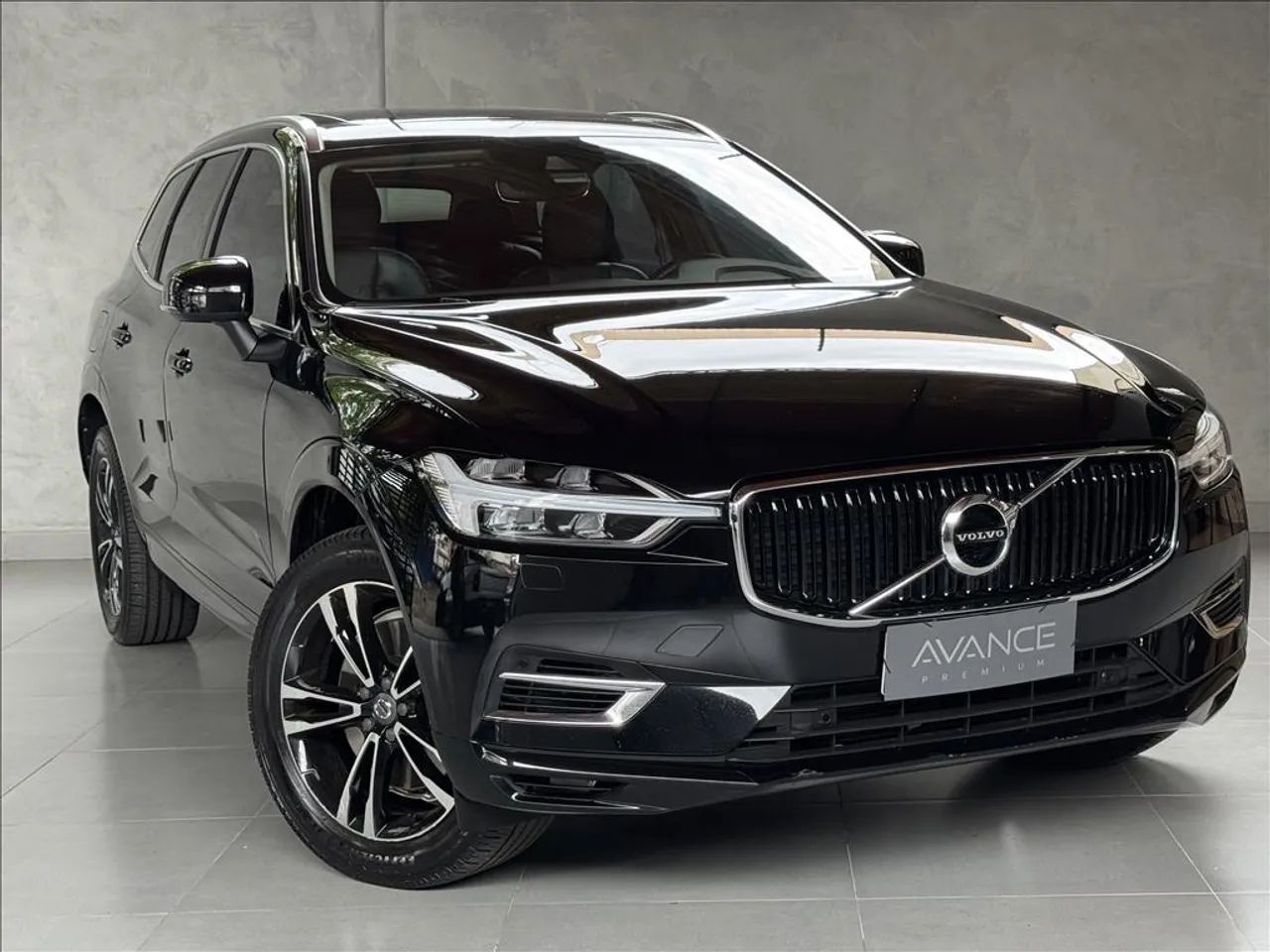 Volvo Xc60 XC 60 T-8 HÍBRIDO MOMENTUM 2.0 5P 2020
