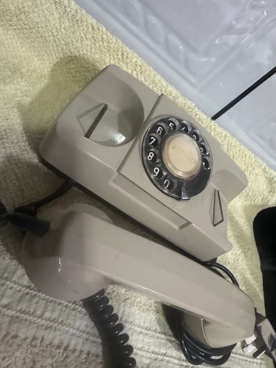 Telefone de disco vintage modelo GTE starline BT278E - Foto 4