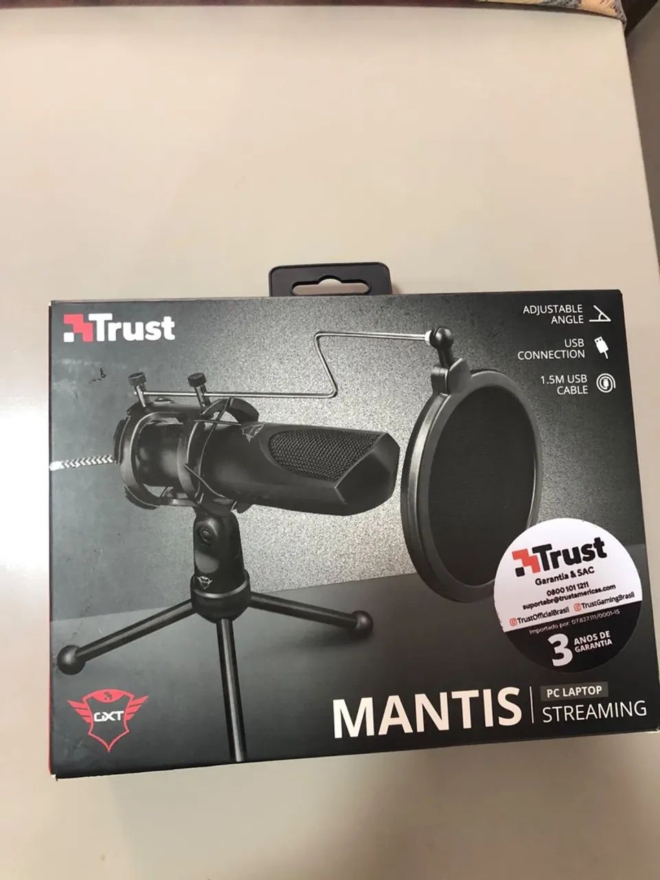 2 microfones Trust para computador/notebook Streaming
