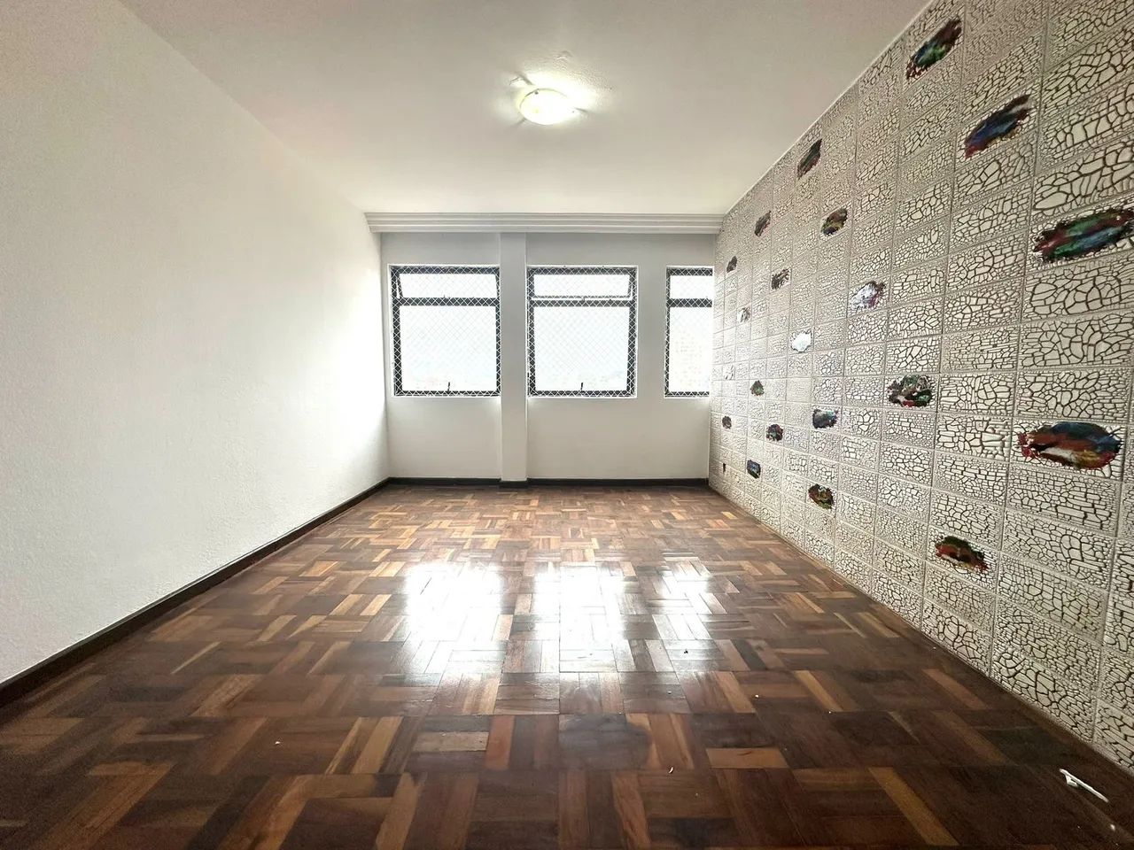 Apartamento de 85m² com 2 quartos no Centro Cívico - Foto 4