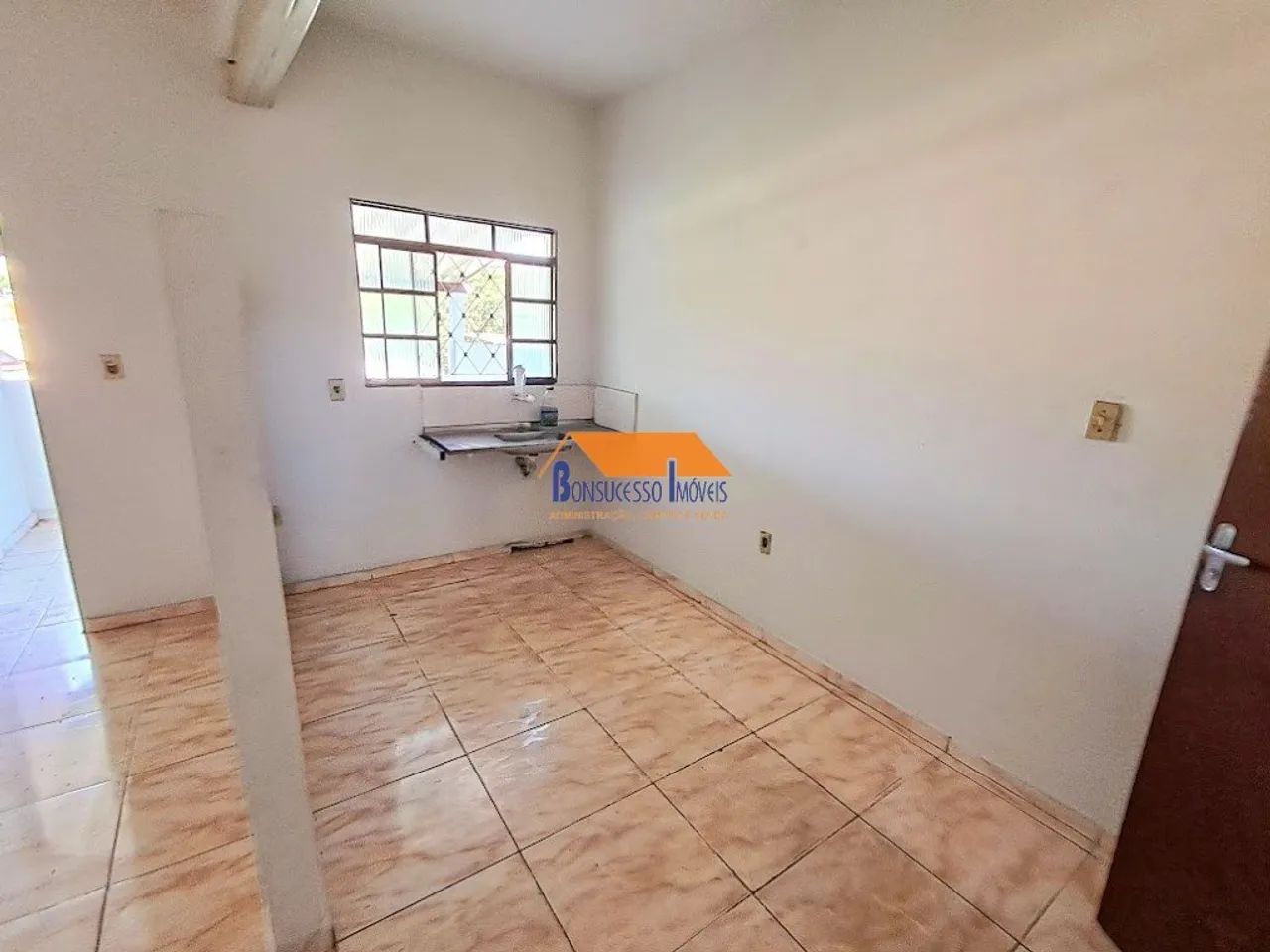 Predio Comercial e residencial Bairro Nova Cachoeirinha - Foto 3