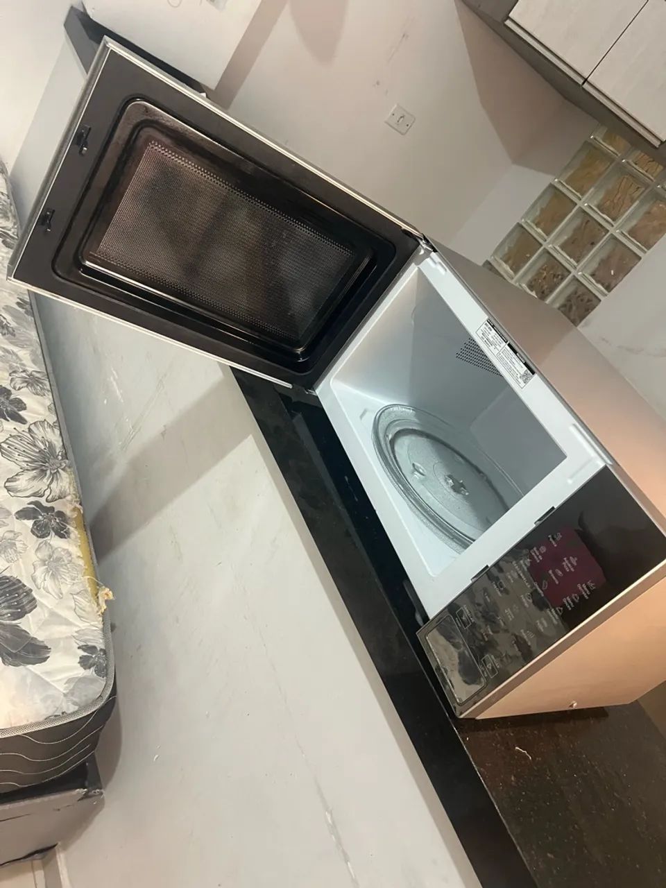 Microondas Brastemp 32L - Foto 3