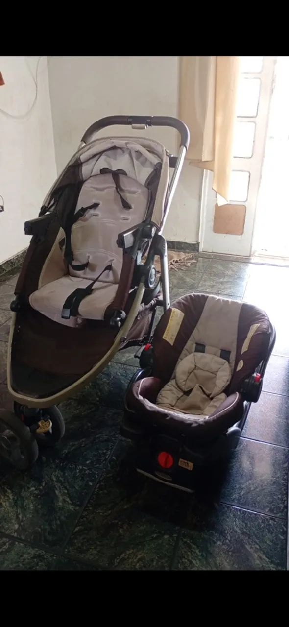 Carrinho de bebê 2 em 1