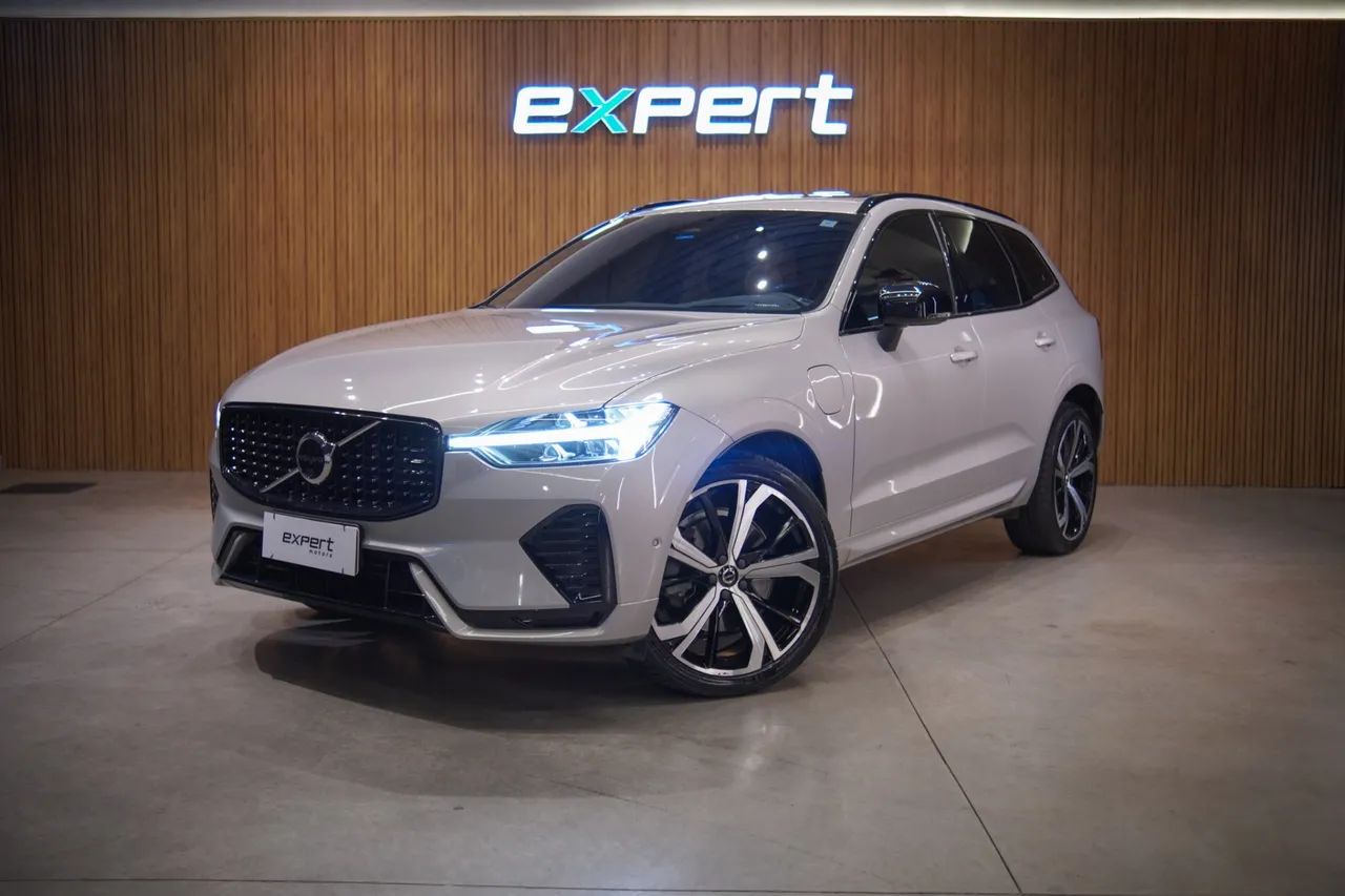 Volvo XC-60 T-8 Ultim.dark 2.0 AWD (híbrido) 2023