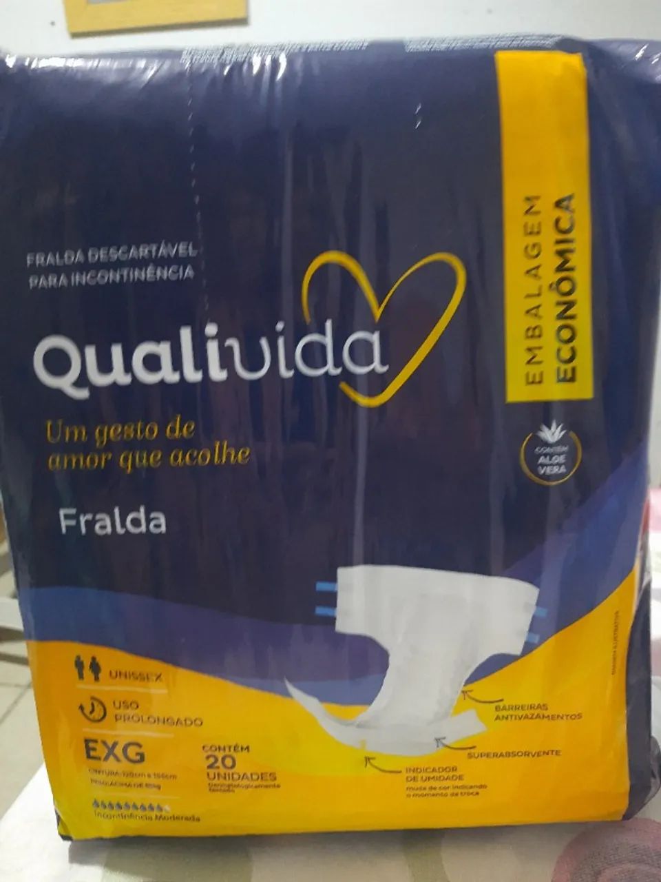 VENDO FRALDAS GERIATRICA com 40 unidades  - Foto 3