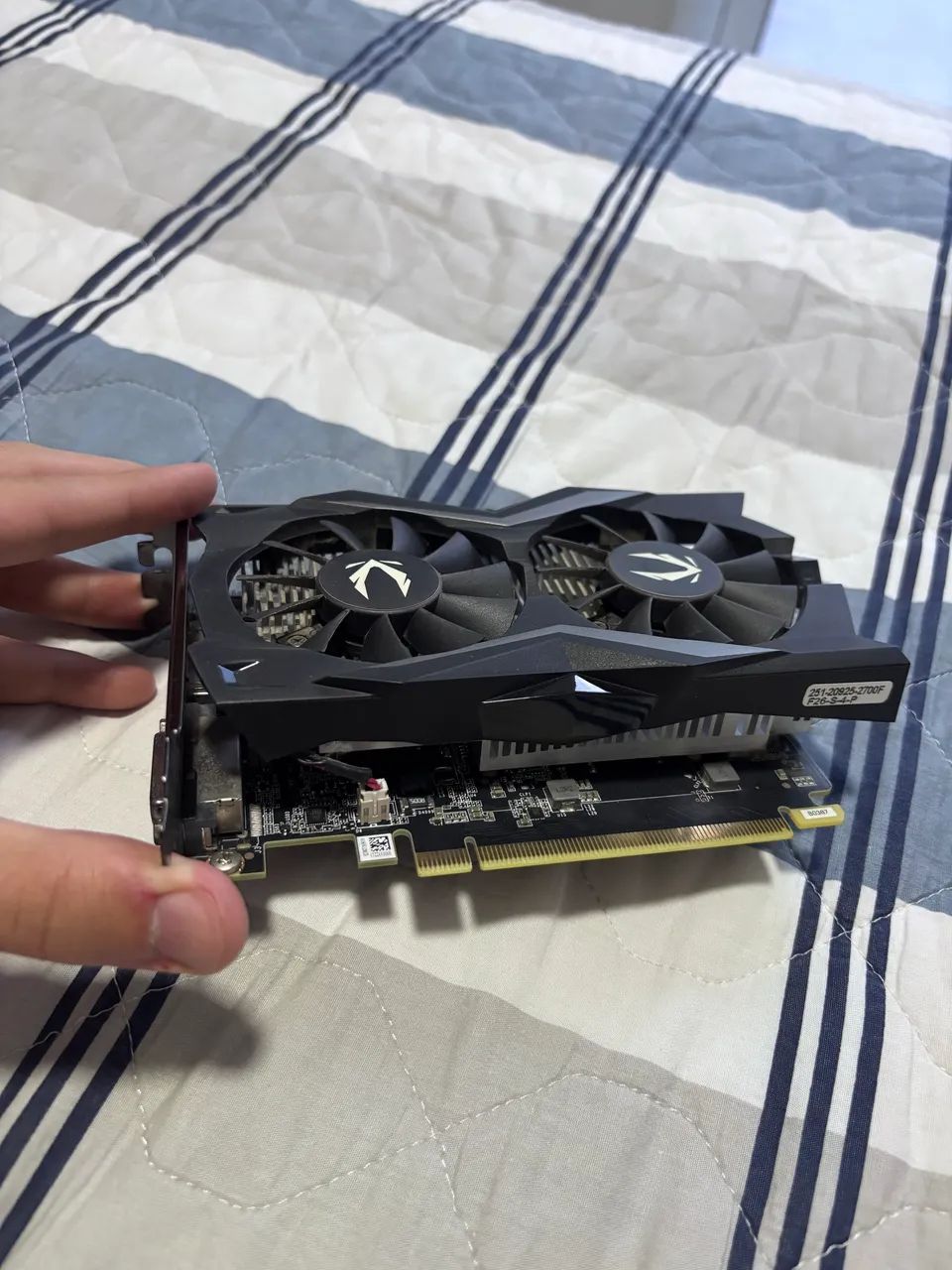 GTX 1650 Super Zotac 4 GB - Foto 2