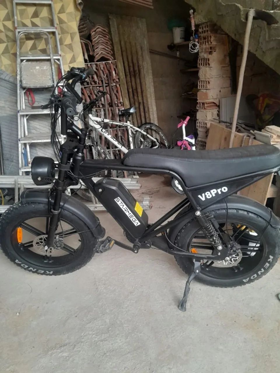Bicicleta motorizada v8 pro - Foto 2