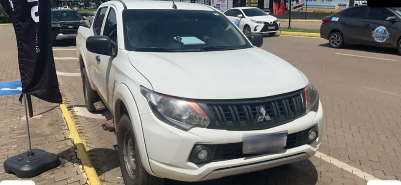 Mitsubishi L200 2023