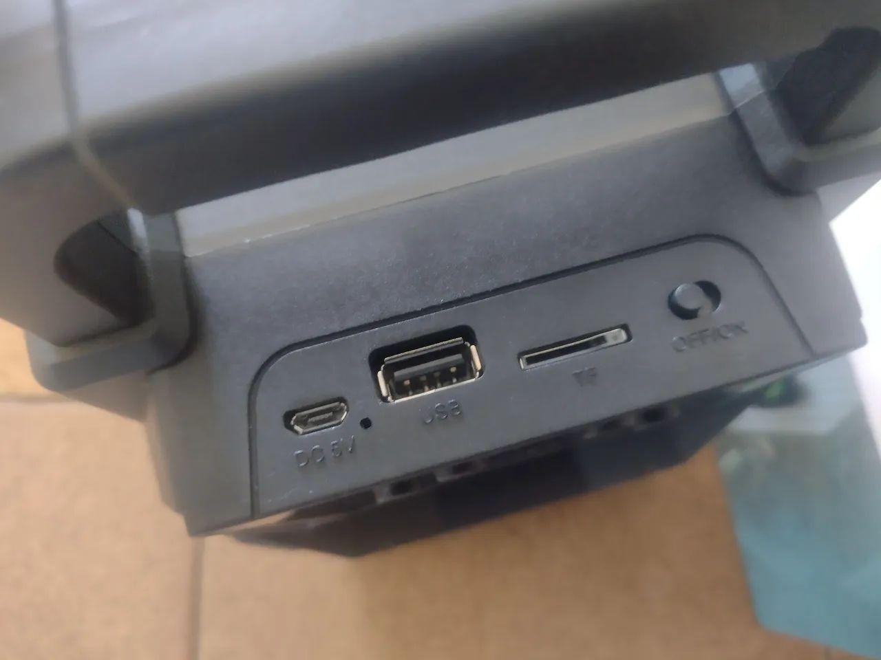 Caixa bluetooth zera no plástico  - Foto 2