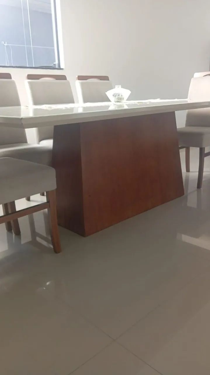 Mesa de jantar 8 cadeiras 2,20 ×1,10 - Foto 2