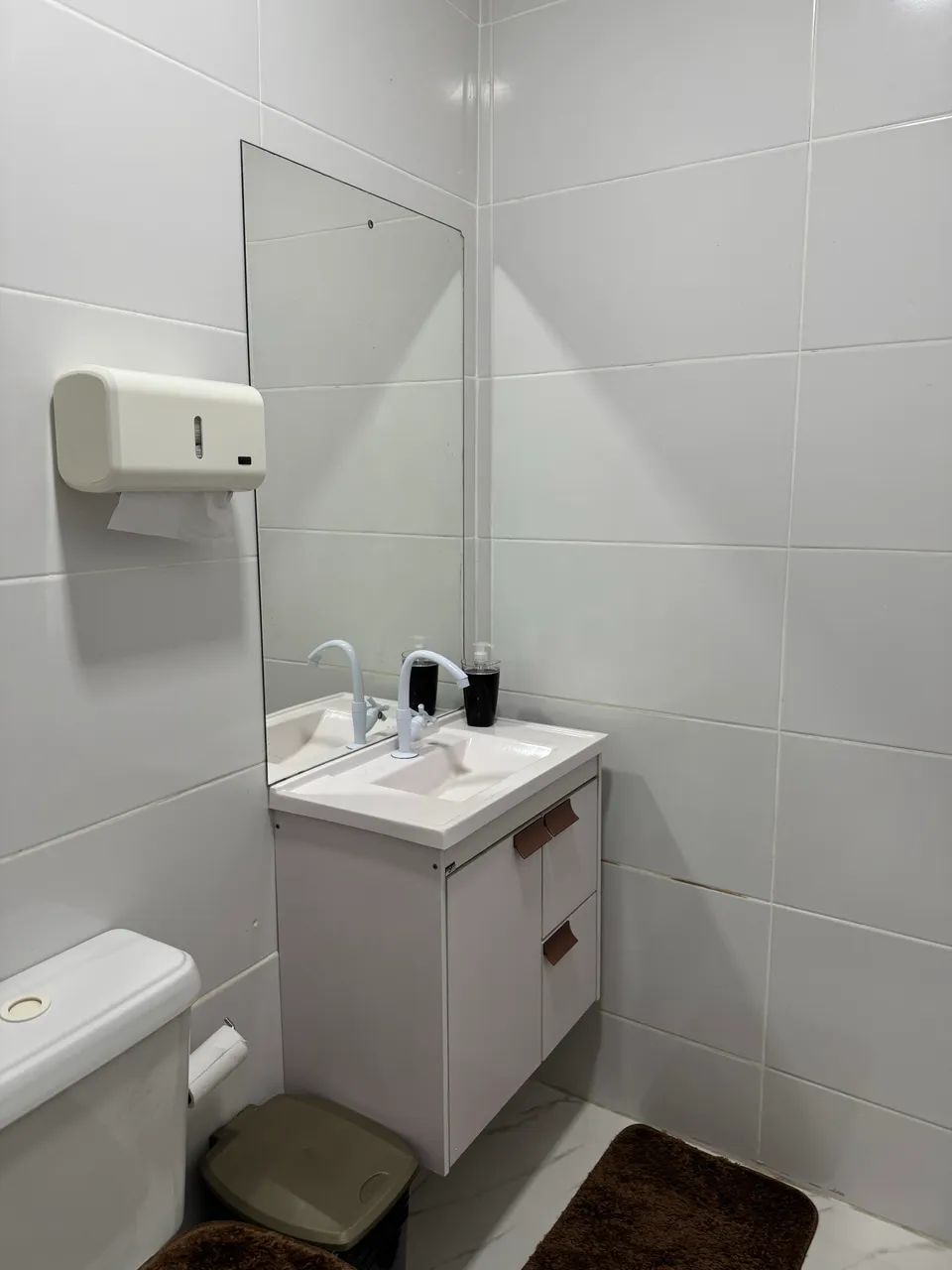 Apartamento climatizado com 1 quarto com suite, tv, wifi e jogo de cama completo. - Foto 8