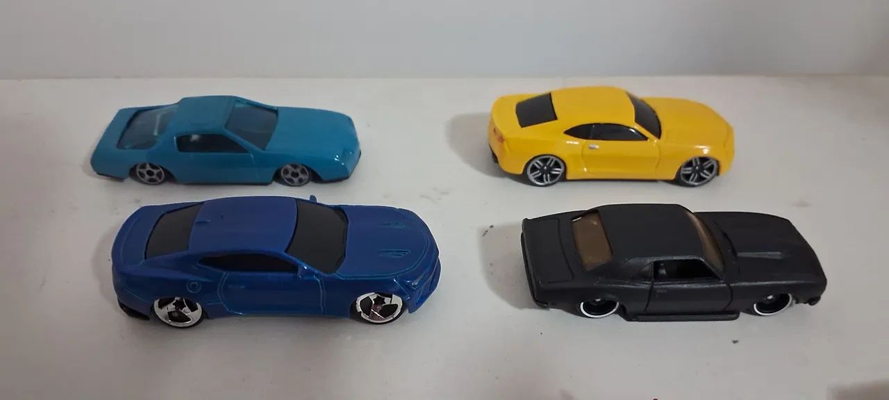 Lote de hotweels e Matchbox e similares camaro 1.64 - Foto 3