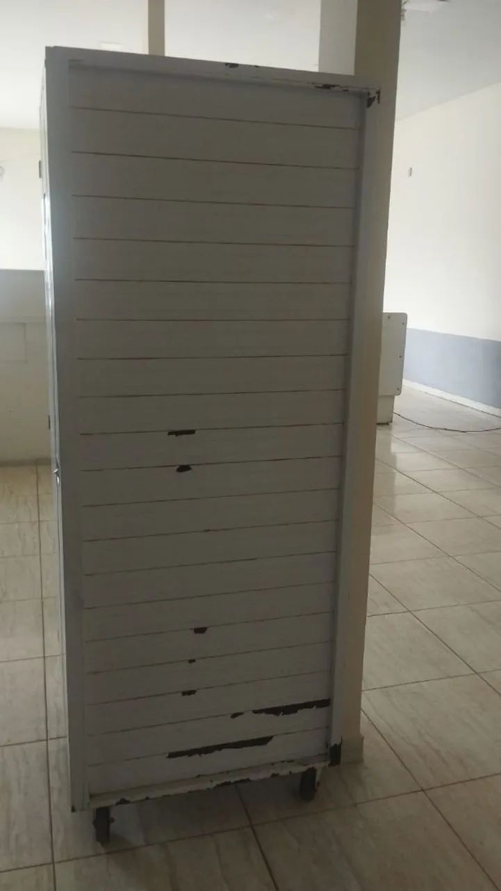 Vende-se armário de padaria  - Foto 3
