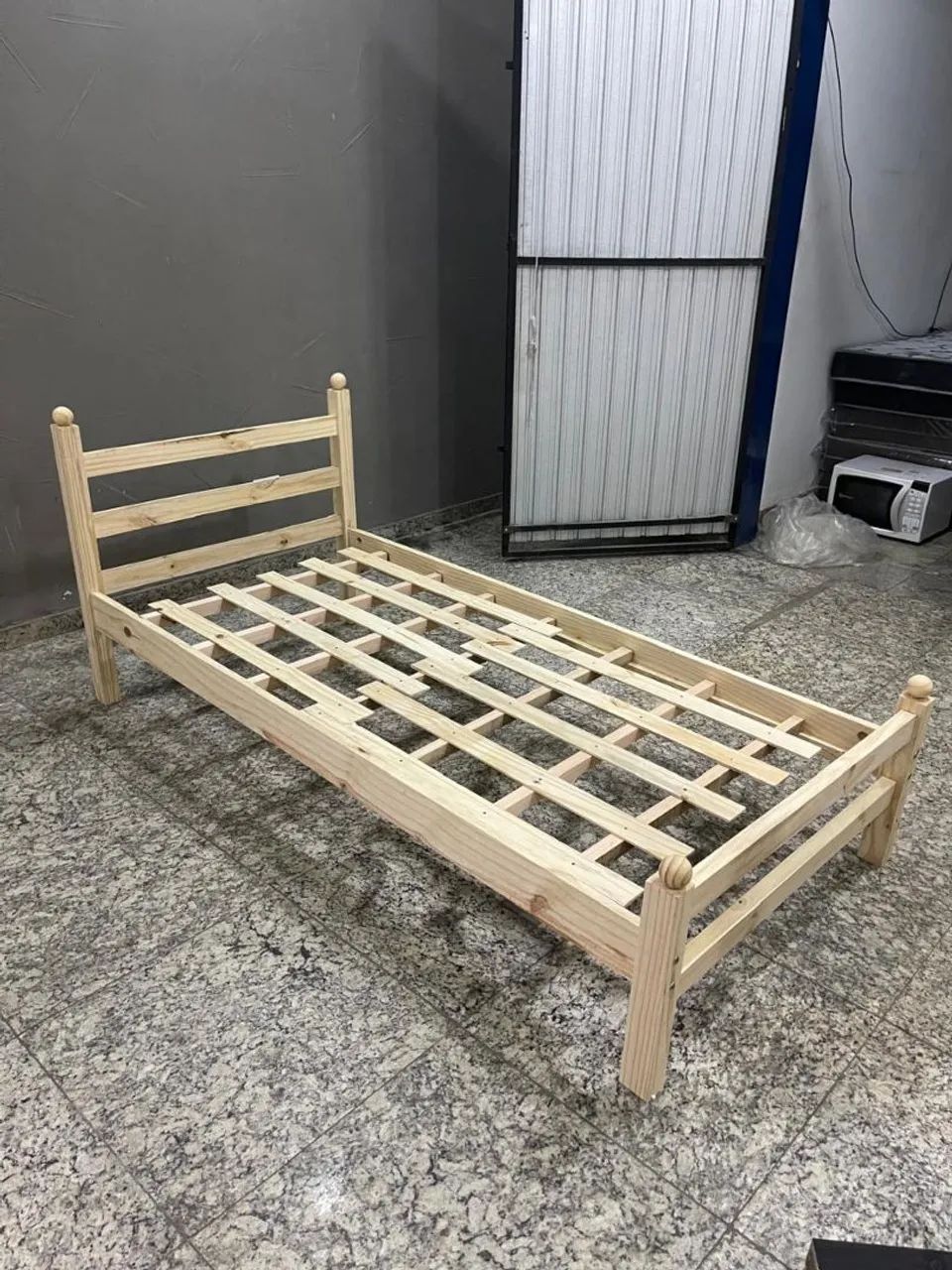 cama de solteiro madeira maciça eucalipto rústico tratado <br>