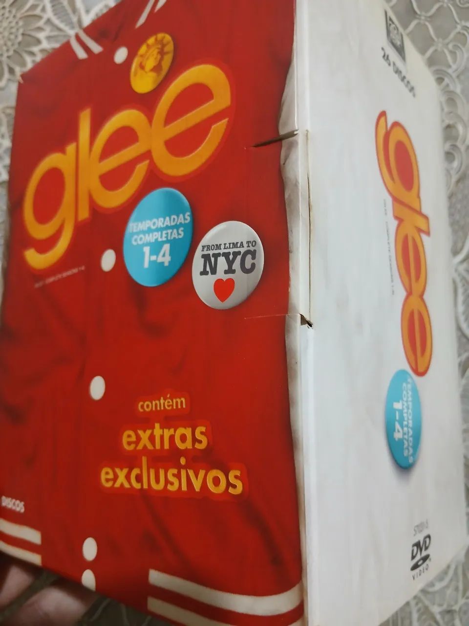 DVD Glee box com  26 discos originais - Foto 2