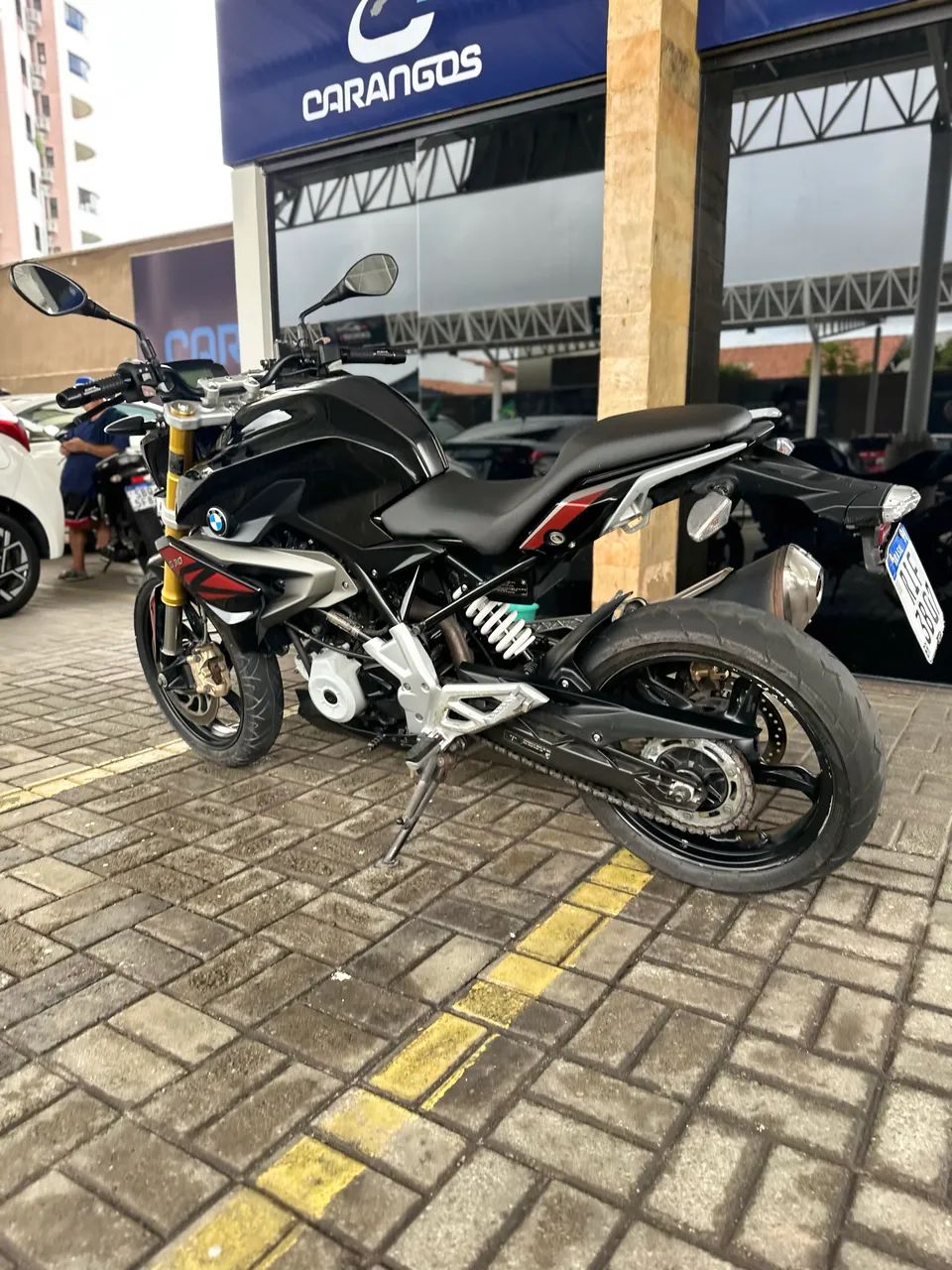 BMW 310 R com apenas 40 mil rodados  - Foto 4