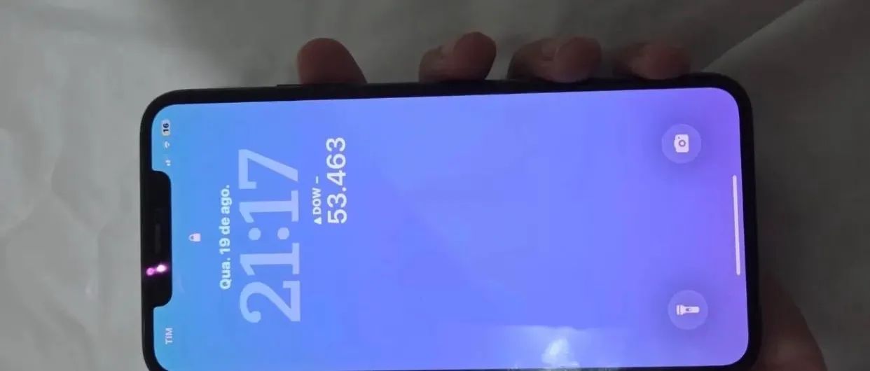 Vendo celular iPhone 11 Pro Max 256g  - Foto 4