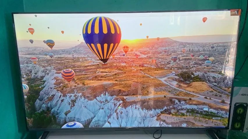 TV SMART 50 POLEGADAS 4K BORDA INFINITA NO PLASTICO 