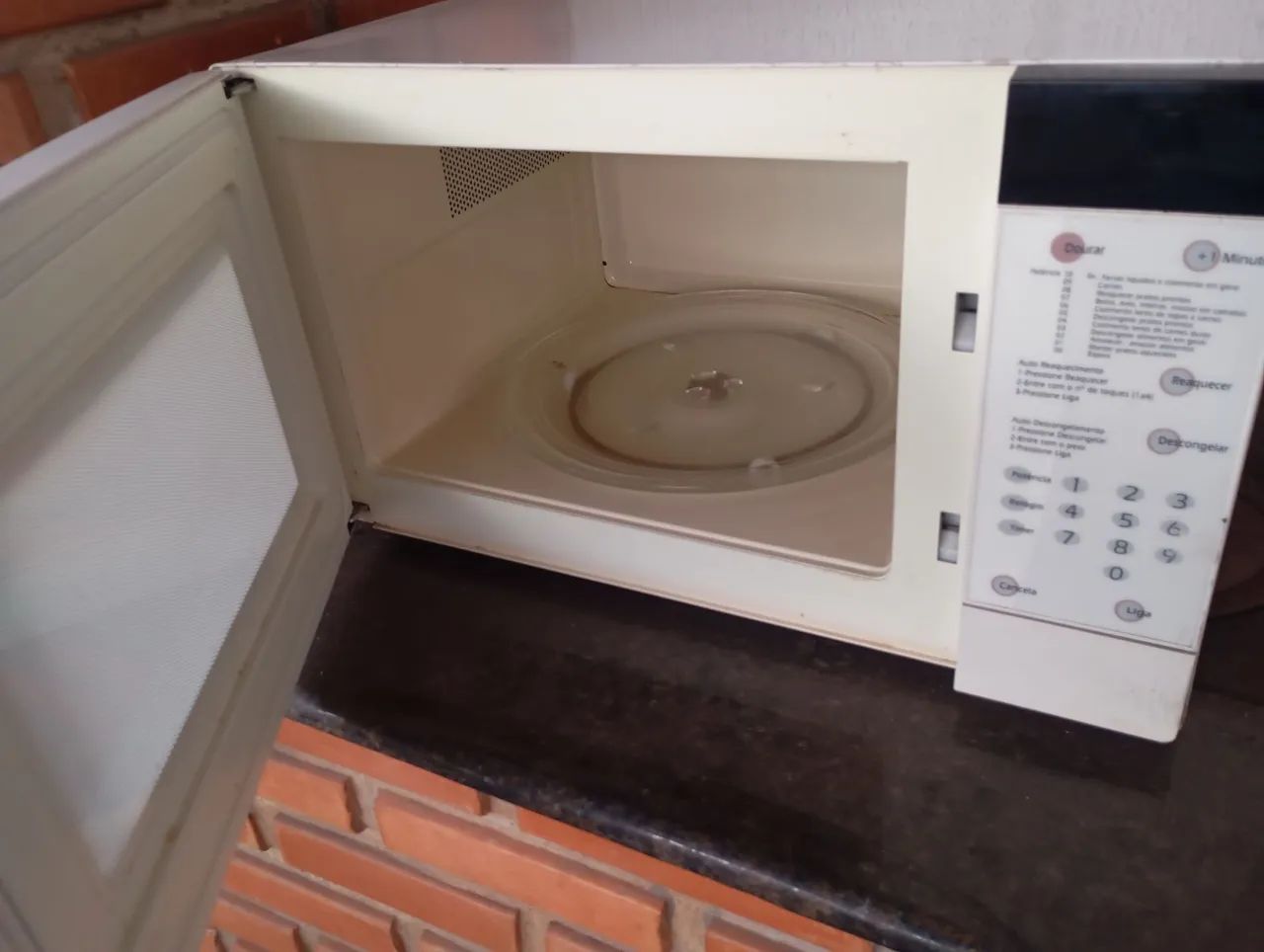 Microondas Brastemp 30 litros  - Foto 5