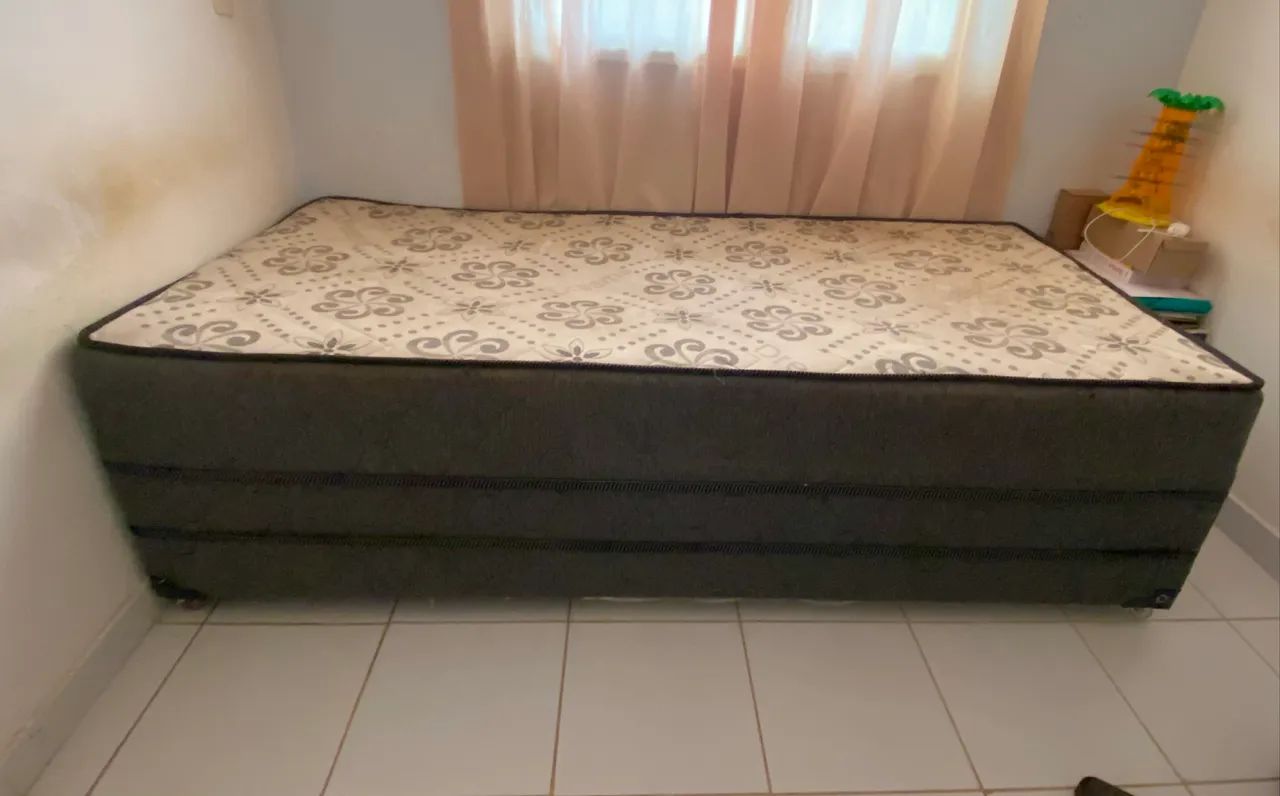 ? Cama de Solteiro Conjugada - Usada | R$ 300