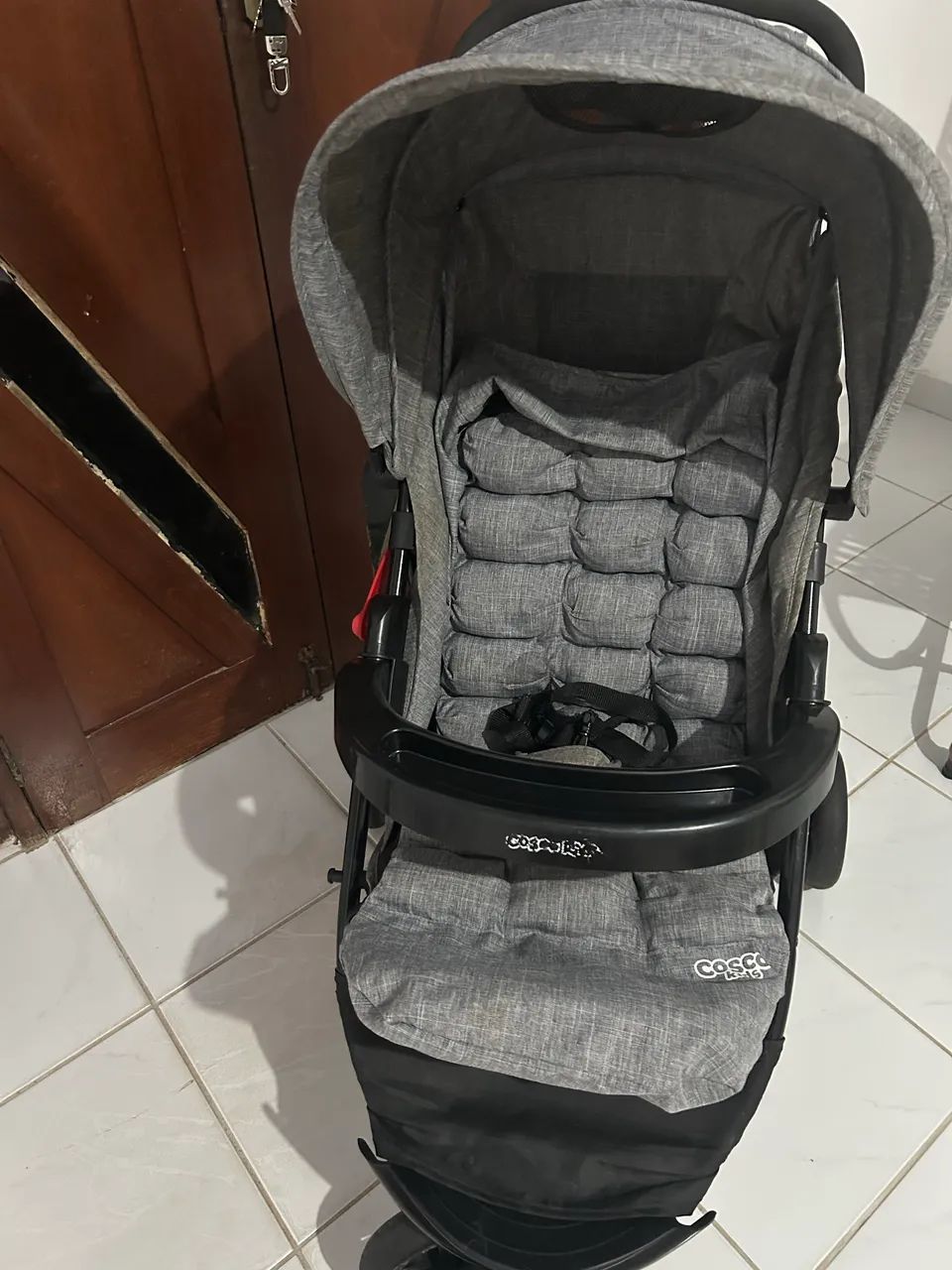 Carrinho de bebê cosco ( usado) 