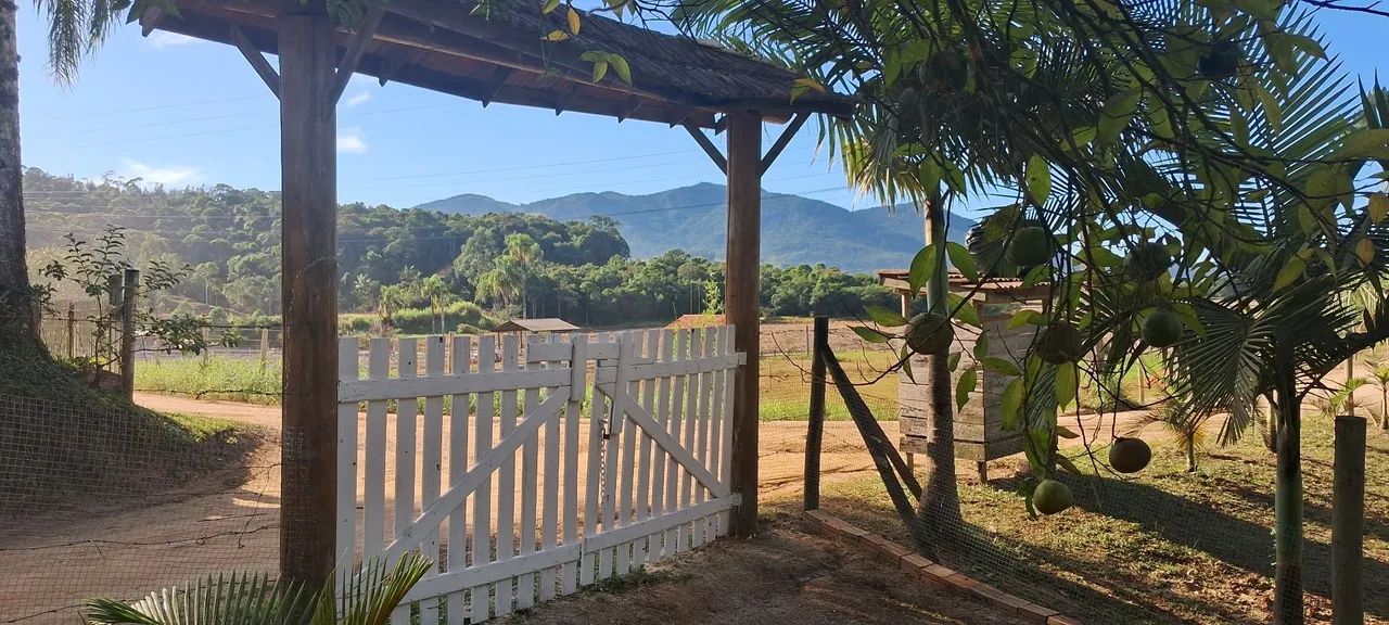 Chácara com casa de 2quartos mobiliada  - Foto 4