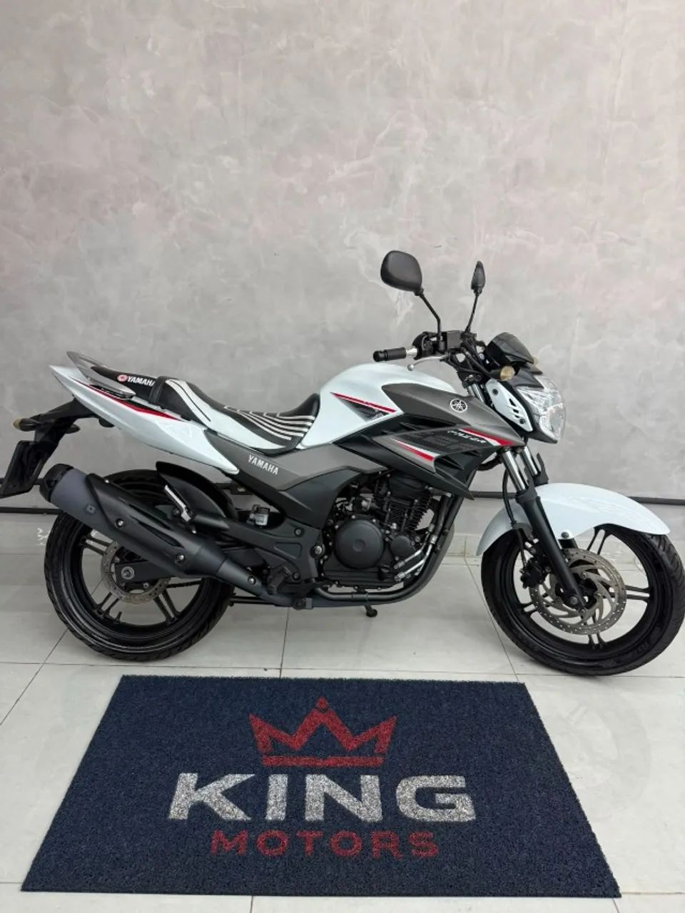 FAZER 250